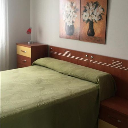 Apartamento Balneario Playa Caleta Кадис Экстерьер фото